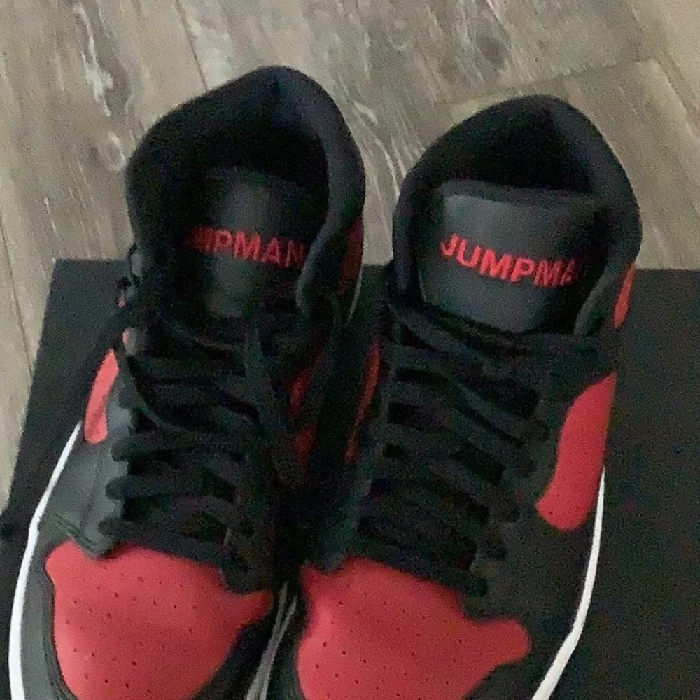 Jordan Access sneakers - Picture 2 of 5